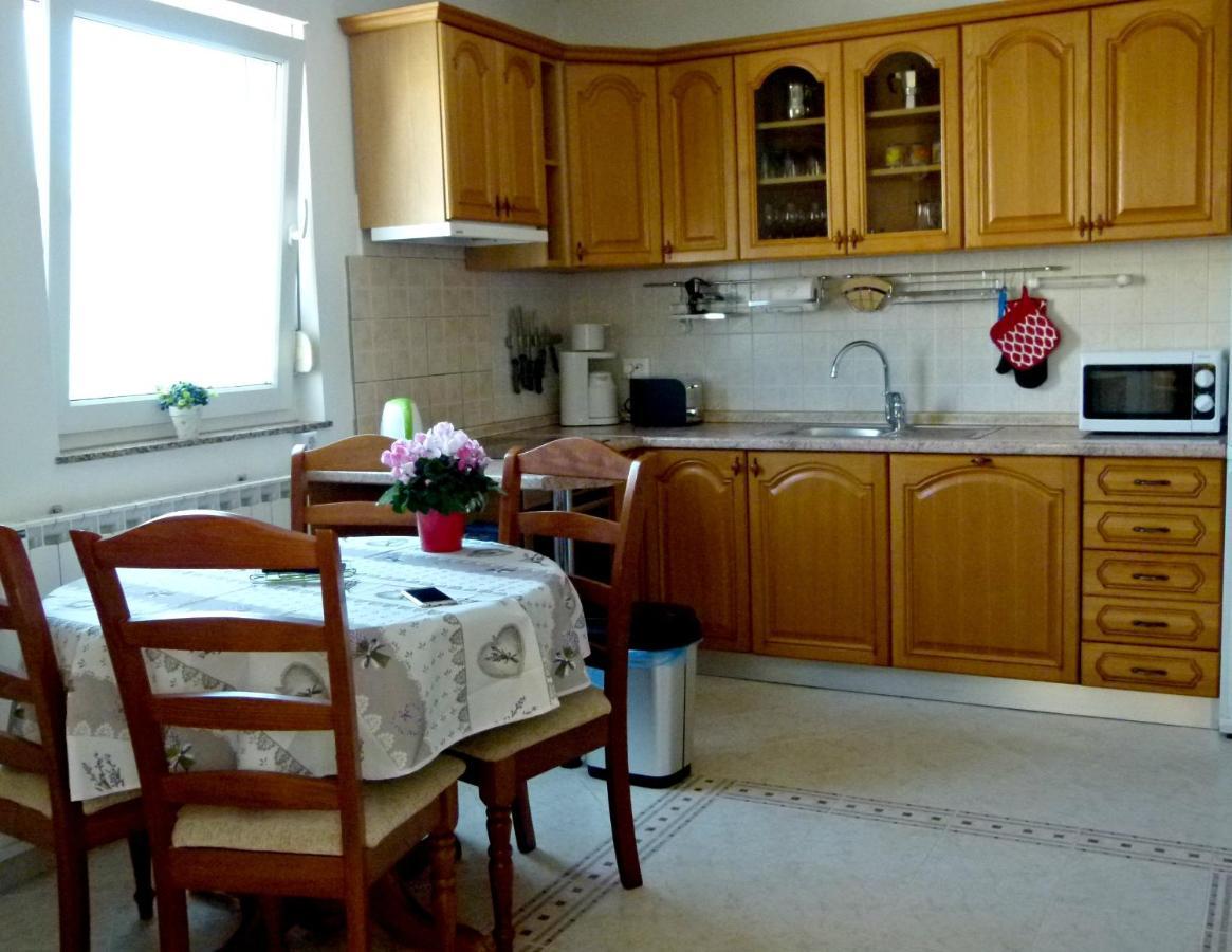 Apartmani Marija Medulin Buitenkant foto